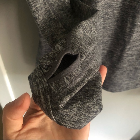 Nike 1/4 Zip - Gray Heather - Picture 3 of 5